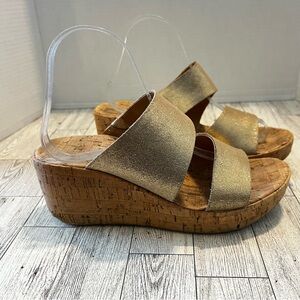 Korks By Kork-ease  Deltona Wedge Gold Sandals Vacation Beach Summer Size 8M